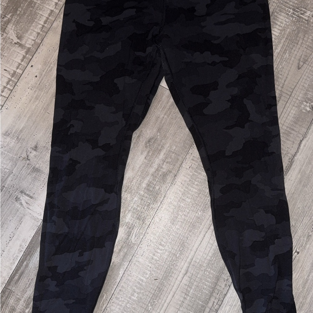 Black Camo Leggings align